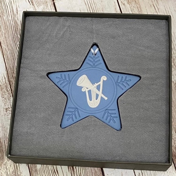 Vintage WEDGWOOD Blue Jasper Ware Star Musical Instrument Christmas Ornament - Picture 2 of 12